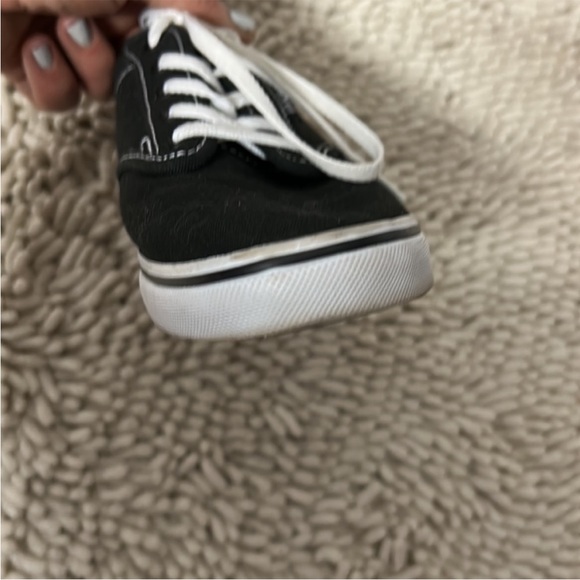 Vans Classic Black Low Sneaker - Picture 4 of 7